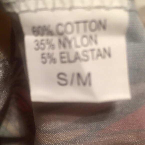 Women’s FASHION SLEEVELESS FLORAL DRESS - Picture 7 of 7